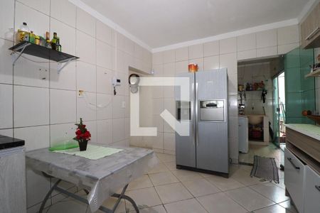 Casa para alugar com 150m², 2 quartos e 4 vagasv