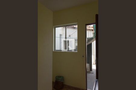 Cozinha de casa para alugar com 1 quarto, 16m² em Taboão, São Bernardo do Campo