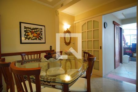 Sala de Jantar de casa à venda com 3 quartos, 200m² em São João, Porto Alegre