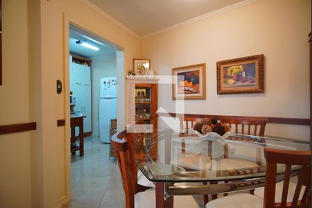 Sala de Jantar de casa à venda com 3 quartos, 200m² em São João, Porto Alegre