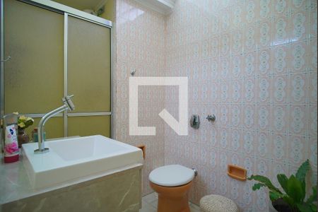 Casa à venda com 200m², 3 quartos e 2 vagasBanheiro 