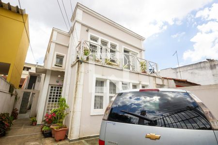 Casa para alugar com 42m², 1 quarto e sem vaga Casa para alugar com 42m², 1 quarto e sem vagaFachada