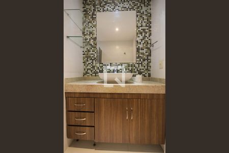 Apartamento à venda com 88m², 2 quartos e 1 vagaBanheiro da Suíte