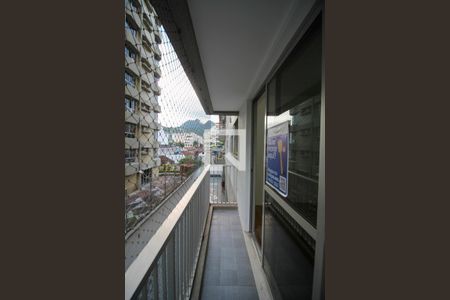 Apartamento à venda com 88m², 2 quartos e 1 vagaVaranda da Sala - Plaquinha