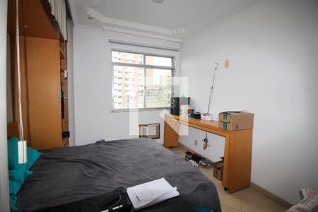 Apartamento à venda com 145m², 3 quartos e 2 vagasSuíte