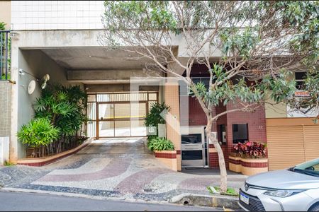 Apartamento à venda com 120m², 3 quartos e 2 vagasFachada