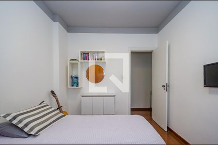 Apartamento à venda com 120m², 3 quartos e 2 vagasQuarto 2