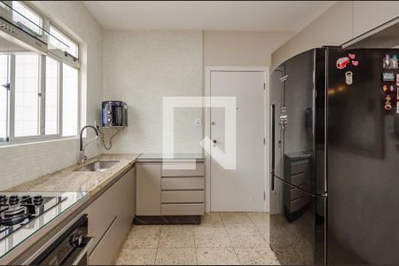 Apartamento à venda com 120m², 3 quartos e 2 vagasCozinha