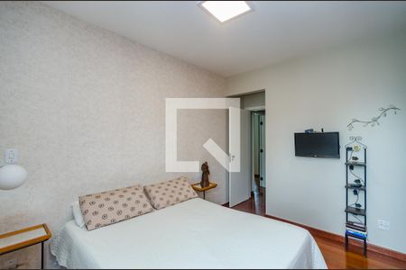 Apartamento à venda com 120m², 3 quartos e 2 vagasSuíte