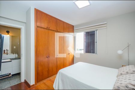 Apartamento à venda com 120m², 3 quartos e 2 vagasSuíte