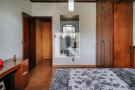 Casa à venda com 600m², 4 quartos e 5 vagasQuarto 3