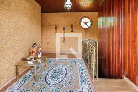 Casa à venda com 600m², 4 quartos e 5 vagasSala Corredor