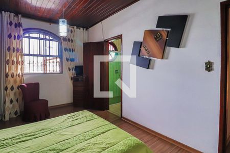 Casa à venda com 600m², 4 quartos e 5 vagasQuarto 4 Suíte