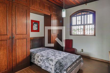 Casa à venda com 600m², 4 quartos e 5 vagasQuarto 3