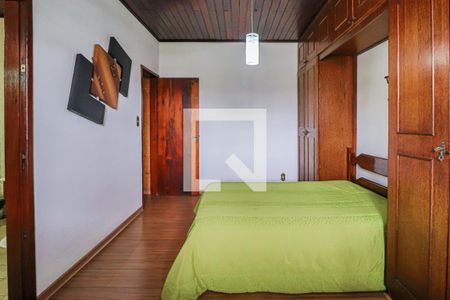 Casa à venda com 600m², 4 quartos e 5 vagasQuarto 4 Suíte