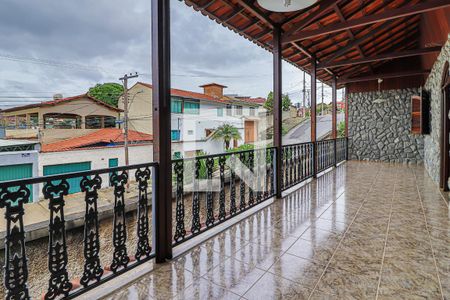 Casa à venda com 600m², 4 quartos e 5 vagasVaranda