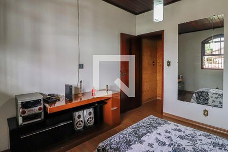 Casa à venda com 600m², 4 quartos e 5 vagasQuarto 3