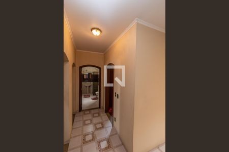 Casa à venda com 419m², 4 quartos e 4 vagasCorredor