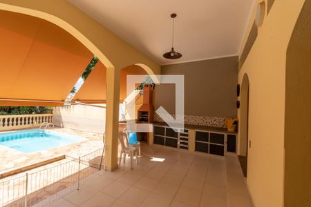 Casa à venda com 419m², 4 quartos e 4 vagasEspaço Gourmet