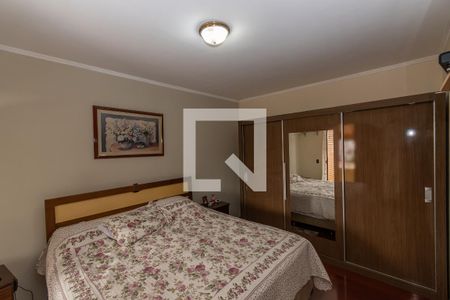 Casa à venda com 419m², 4 quartos e 4 vagasSuite 1