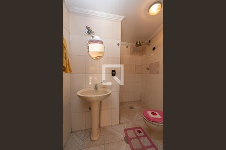 Casa à venda com 419m², 4 quartos e 4 vagasBanheiro Área de Serviço