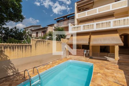 Casa à venda com 419m², 4 quartos e 4 vagasPiscina