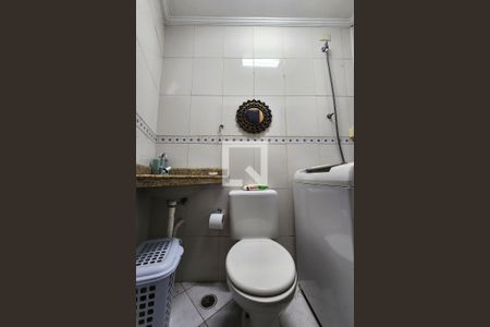 Apartamento à venda com 129m², 3 quartos e 2 vagasBanheiro 