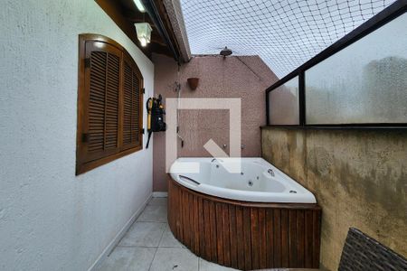 Apartamento à venda com 129m², 3 quartos e 2 vagasJacuzzi