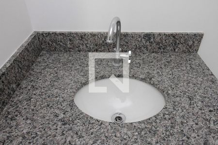 Apartamento à venda com 28m², 1 quarto e sem vagaBanheiro 