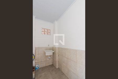 Casa para alugar com 75m², 2 quartos e 1 vaga Casa para alugar com 75m², 2 quartos e 1 vagaÁrea de Serviço