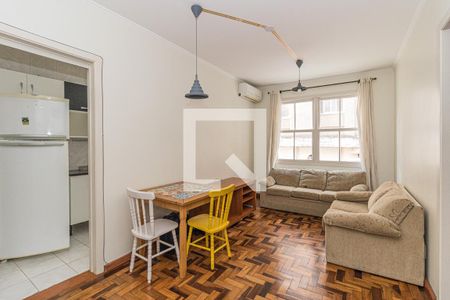 Sala de apartamento à venda com 1 quarto, 36m² em Petrópolis, Porto Alegre