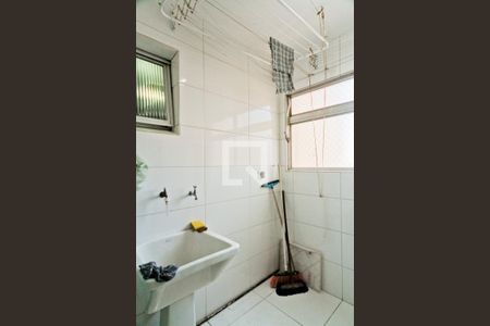 Apartamento à venda com 80m², 3 quartos e 1 vagaÁrea de Serviço