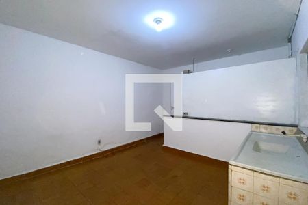 Quarto/Cozinha de casa para alugar com 1 quarto, 30m² em São Pedro, Osasco