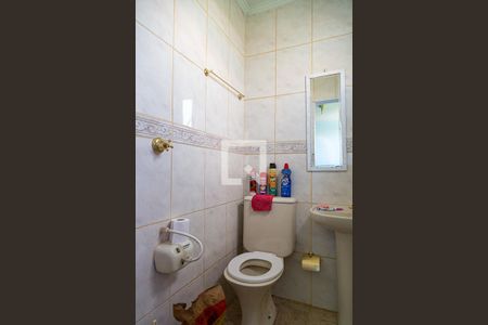 Apartamento à venda com 74m², 2 quartos e 2 vagasBanheiro da Suíte