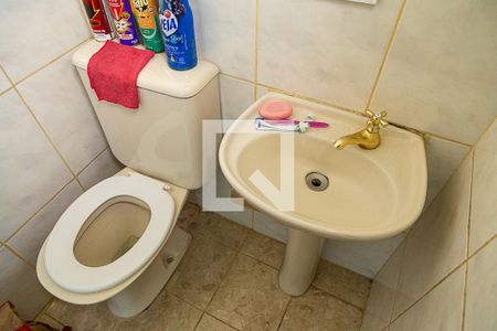 Apartamento à venda com 74m², 2 quartos e 2 vagasBanheiro da Suíte - Banheiro