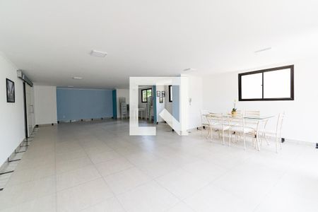 Apartamento à venda com 74m², 2 quartos e 2 vagasSalão de Festas 2