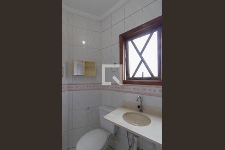 Casa à venda com 194m², 4 quartos e 3 vagasBanheiro da Suíte 2