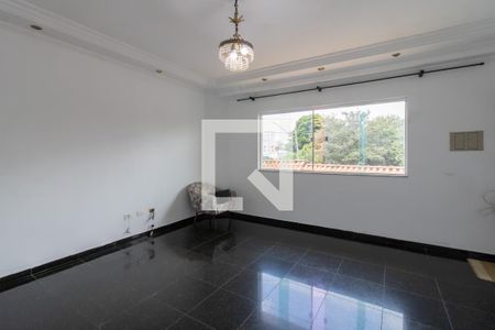 Sala de casa para alugar com 4 quartos, 194m² em Jardim Leila, Guarulhos