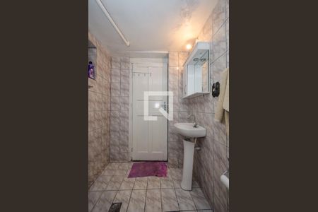 Casa à venda com 160m², 3 quartos e 2 vagas Casa à venda com 160m², 3 quartos e 2 vagasBanheiro da Suíte