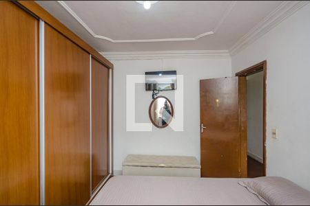 Casa à venda com 160m², 3 quartos e 2 vagas Casa à venda com 160m², 3 quartos e 2 vagasQuarto 1