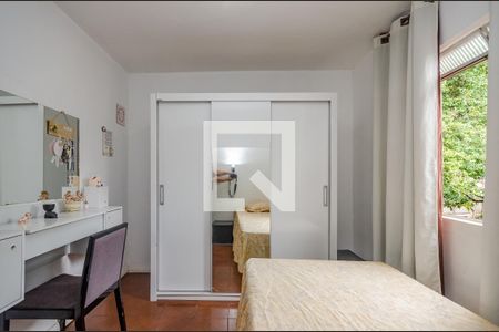 Casa à venda com 160m², 3 quartos e 2 vagas Casa à venda com 160m², 3 quartos e 2 vagasQuarto 3