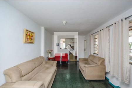 Sala 2 de casa à venda com 3 quartos, 160m² em Dom Bosco, Belo Horizonte