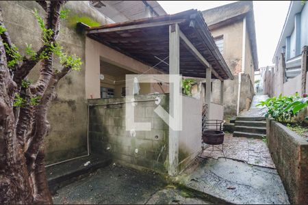 Casa à venda com 160m², 3 quartos e 2 vagas Casa à venda com 160m², 3 quartos e 2 vagasQuintal