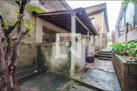 Casa à venda com 160m², 3 quartos e 2 vagas Casa à venda com 160m², 3 quartos e 2 vagasQuintal