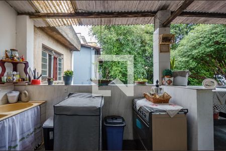 Casa à venda com 160m², 3 quartos e 2 vagas Casa à venda com 160m², 3 quartos e 2 vagasÁrea de Serviço