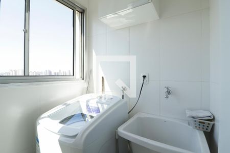 Apartamento à venda com 60m², 2 quartos e 2 vagasCozinha e Área de Serviço