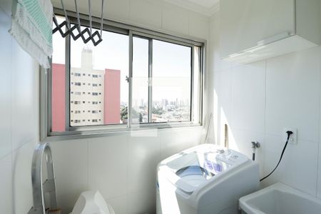 Apartamento à venda com 60m², 2 quartos e 2 vagasCozinha e Área de Serviço