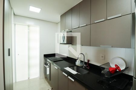 Apartamento à venda com 60m², 2 quartos e 2 vagasCozinha e Área de Serviço