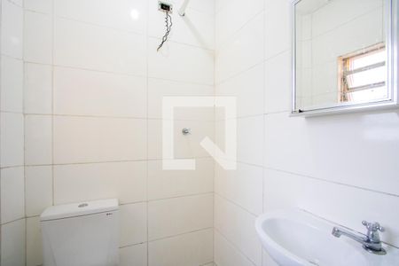 Banheiro de casa para alugar com 1 quarto, 36m² em Vila Suíça, Santo André
