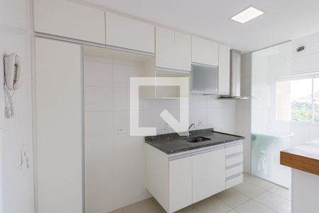 Apartamento para alugar com 55m², 2 quartos e 1 vagaCozinha